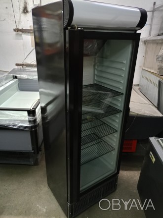 Холодильна шафа перевірена майстром, резина на дверцятах замінена на нову, темпе. . фото 1