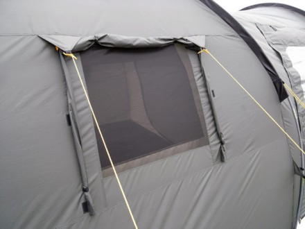 Комфортная комфортная четырехместная палатка для семейного отдыха.Просторный пер. . фото 4