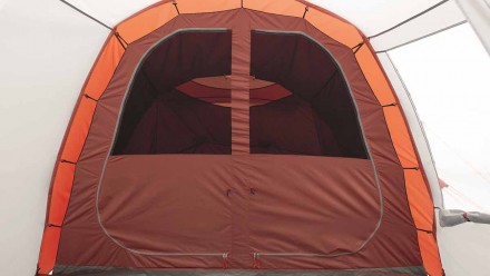 Easy Camp Huntsville 400 - четырехместная туннельная палатка с просторной жилой . . фото 4