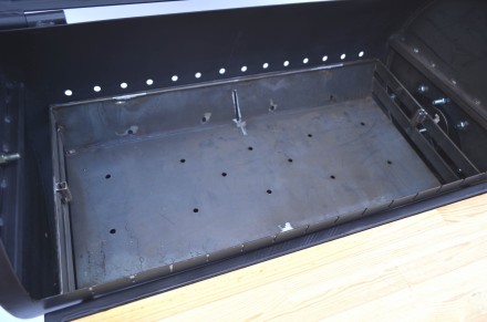 Основные характеристики модульного гриля Троян:
	толщина корпуса 2 мм.
	ящик для. . фото 4