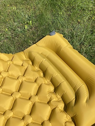 Двухместный надувной каремат походный, туристический WCG для кемпинга (желтый)
 . . фото 6
