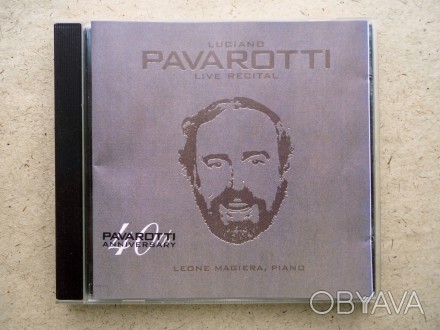 Продам CD диск Luciano Pavarotti - Live Recital.
Коробка повреждена, трещины и . . фото 1