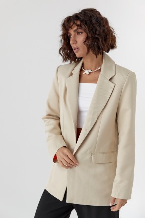 Этот стильный женский пиджак станет альтернативой легким курткам и кардиганам в . . фото 10