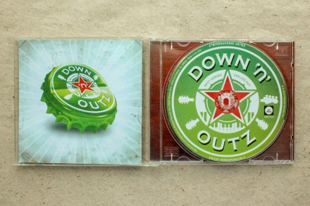 Продам CD диск Joe Elliotts Down 'n' Outz - My ReGeneration.
Отправка. . фото 4
