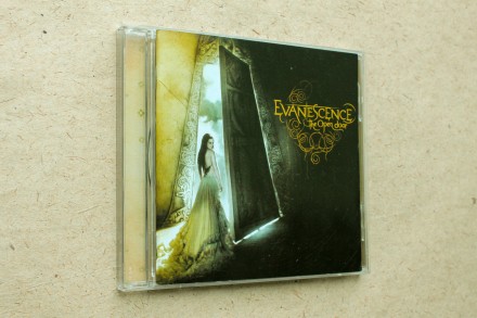 Продам CD диск Evanescence - The Open Door.
Отправка Новой почтой, Укрпочтой по. . фото 3