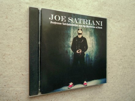 Продам CD диск Joe Satriani - Professor Satchafunlilus and the Musteroon of Rock. . фото 3