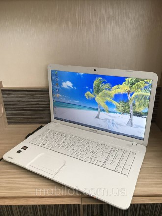 Ноутбук Toshiba Satellite C870-122 в нормальном состоянии. На корпусе ноутбука е. . фото 4