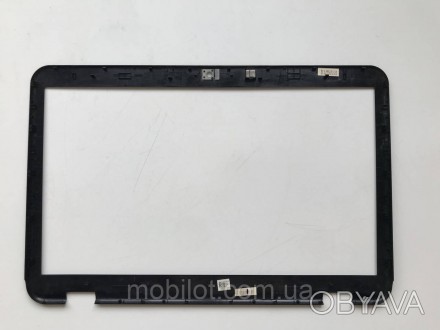 Часть корпуса крышка матрицы и рамка к ноутбуку Dell N5010. Есть следы от эксплу. . фото 1
