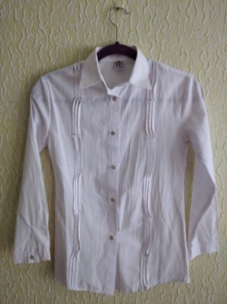 Белая школьная блузка , рубашка девочке 11-13лет, Турция .
По бирке указано р.1. . фото 6