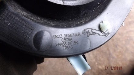 9X233F567AB 
Пыльник рулевой колонки Jaguar XF
Відправка по передоплаті
Вжива. . фото 3