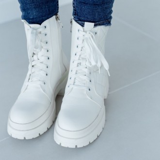 Женские ботинки белые Skye 3337 Ботинки женские выполнены из искусственной кожи . . фото 5