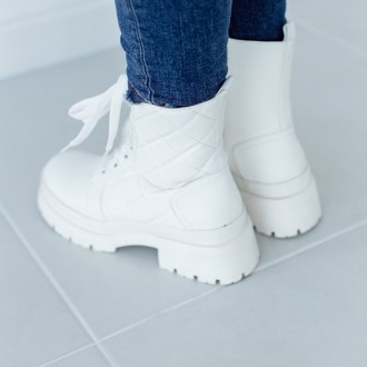 Женские ботинки белые Skye 3337 Ботинки женские выполнены из искусственной кожи . . фото 12