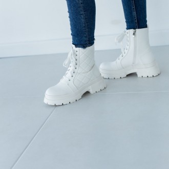 Женские ботинки белые Skye 3337 Ботинки женские выполнены из искусственной кожи . . фото 3