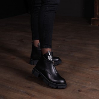 Женские ботинки черные Tross 3352 Ботинки женские выполнены из натуральной кожи . . фото 2