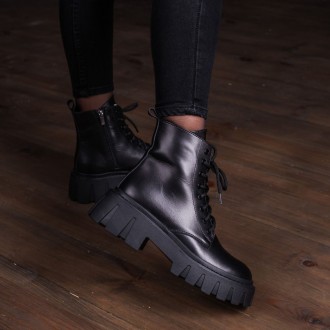 Женские ботинки черные Ursula 3347 Ботинки женские выполнены из натуральной кожи. . фото 3