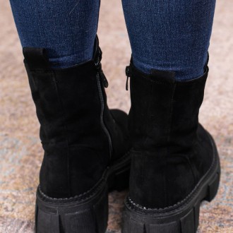 Женские зимние ботинки черные Bronco 3370 Ботинки женские выполнены из исскусств. . фото 5