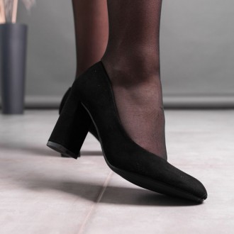 Женские туфли черные Biden 3588 Туфли женские выполнены из искусственной замши. . . фото 3