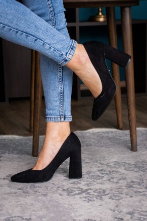 Женские туфли черные Brittany 2540 Туфли женские выполнены из искусственной замш. . фото 5