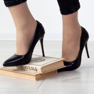 Женские туфли черные Fiver 2475 Туфли женские выполнены из искусственной кожи. М. . фото 2