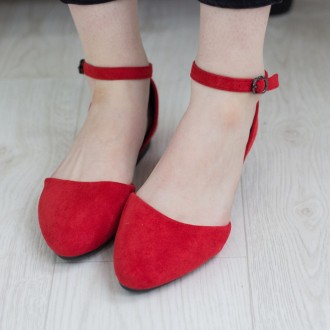 Женские туфли красные Unicat 2681 Туфли женские выполнены из искусственной замши. . фото 2