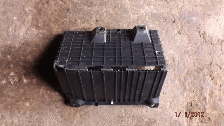 8X2310764AD 
Поддон аккумулятора Jaguar XF 
Відправка по передоплаті
Вживані . . фото 2