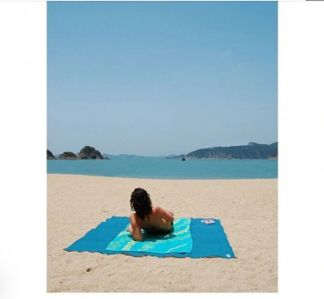 Опис
 Літо . . . 
Відпустку . . .
Море . . . 
як же бути без пляжного килимка -п. . фото 8