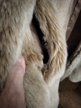 продается  меховое короткое пальто из евромеха, густой как пух мех с перламутров. . фото 8