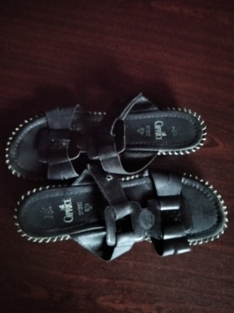 продаются три пары кожаной обуви женской, мокасины, шлепанцы, босоножки, в отлич. . фото 3
