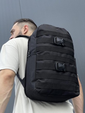 Чоловічий стильний рюкзак спортивний чорний
- Розмір: 45х27,5х15 см; 
- Матеріал. . фото 3