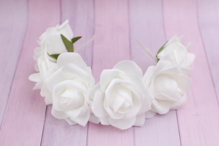 
Ободок з білими трояндами підійде для весілля, фотосесії, літньої прогулянки, в. . фото 4
