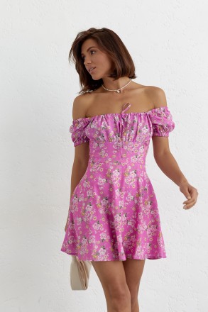 Это летнее платье мини в цветочек идеально подойдет и под босоножки, и под кеды . . фото 4