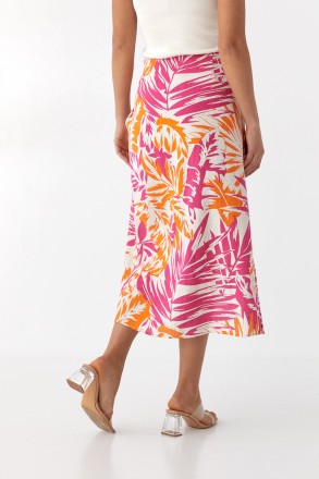 Эта красивая юбка с растительными узорами станет одной из твоих самых любимых эт. . фото 3