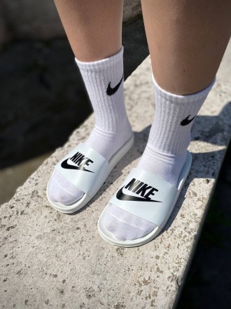 
 
 Ці жіночі шльопанці Nike є відмінним доповненням до вашого літнього гардероб. . фото 3