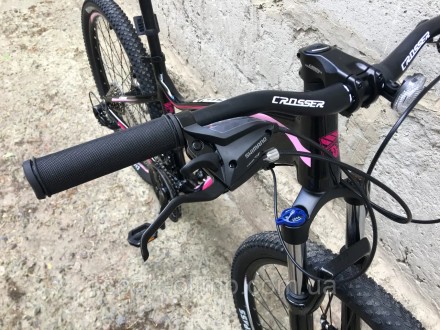 Велосипед Crosser Mary 26" рама 15 черно-розовый
Новинка 2021 года Crosser Mary . . фото 6