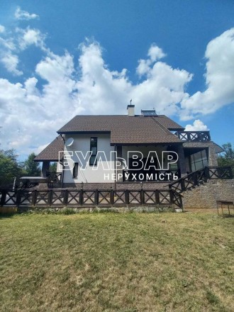 дом, 300 кв.м. Харків. фото 1 дом, 300 кв.м. Харків. фото 1