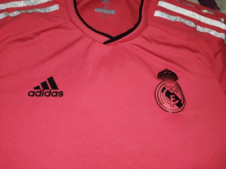 Футболка Adidas FC Real Madrid, размер-М, длина-66см, под мышками-52см, в хороше. . фото 4