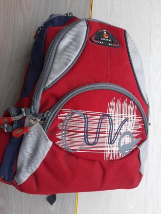 Городской рюкзак (красный)

Практичный, хорошее качество
крепкая ткань
Разме. . фото 2