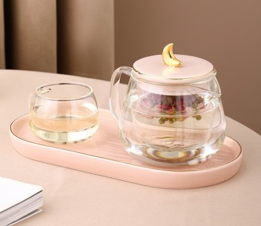 Чайний набір 
Чайний набір виготовлений зі скла та кераміки, які мають особливу . . фото 4