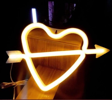 Настенный неоновый светильник ночник Сердце Купидона
Этот неоновый настенный ноч. . фото 4
