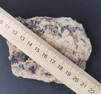 Пропонуємо Вам придбати зріз каменю натуральний флюорит.
Розмір каменю : 9,4*7,6. . фото 2