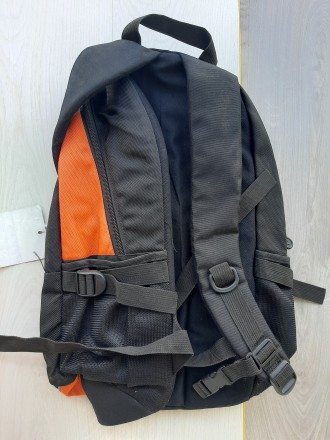 Крепкий мужской рюкзак Okey (оранжевый)

Практичный, очень крепкая ткань
Мягк. . фото 5