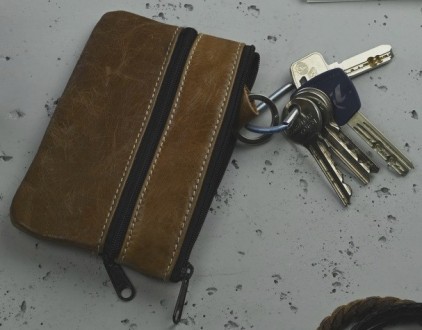 Ключница, чехол для ключей из натуральной кожи Lorenti коричневый
	Изделие выпол. . фото 3
