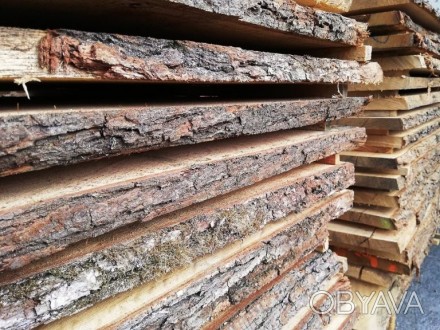  Доска необрезная свежепиленная из древесины сосновых пород. Толщина от 25 . . фото 1