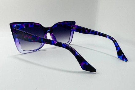 Солнцезащитные женские очки лисички
защита от ультрафиолета uv400;
линзы поликар. . фото 3