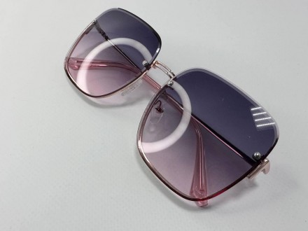 Солнцезащитные женские квадратные очки
защита от ультрафиолета uv400;
линзы поли. . фото 4