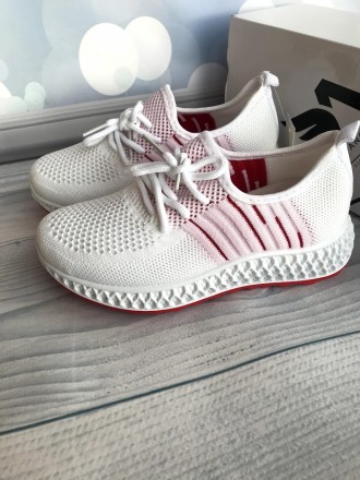 Арт: 250
Кросівки взуттєвий текстиль Angel
Колір: білий, червоні вставки
Дуже. . фото 2