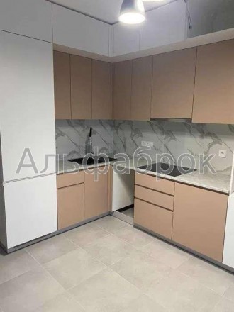 3-комнатная квартира, 83 м.кв.. Киев. фото 1 3-комнатная квартира, 83 м.кв.. Киев. фото 1