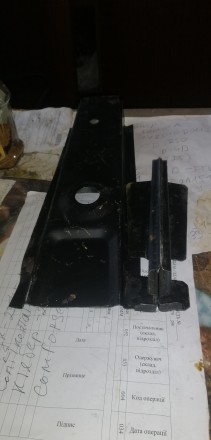 Продам новый передний правый поддомкратник Ваз 2101-07.старые запасы СССР.. . фото 2