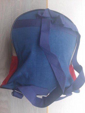 Детский небольшой рюкзачок (красный)

Практичный, плотная ткань
Размер 31 Х 2. . фото 3