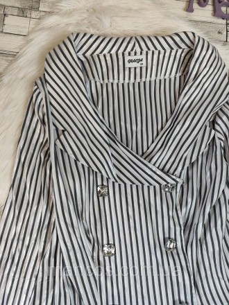 Женская блуза Gracja белая с серой полоской на пуговицах рукав три четверти 
Сос. . фото 3